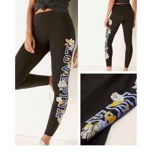 PINK Victorias Secret Floral Leggings Large Logo Spellout Gray Floral‎ Logo